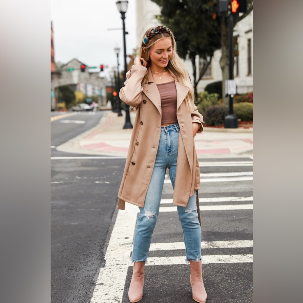 HYFVE brand new with tag trench coat with removable belt size large